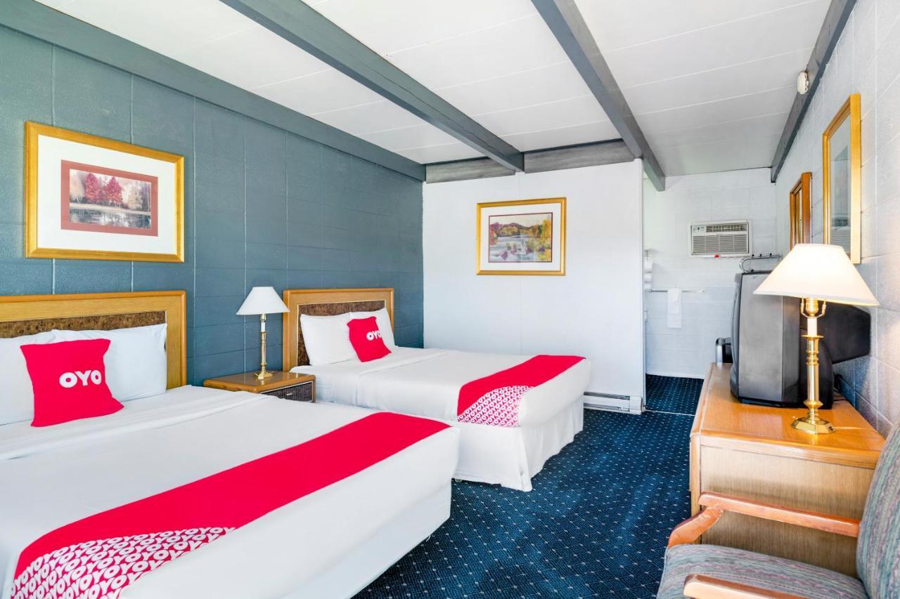 Oyo Hotel Hanksville, Ut ภายนอก รูปภาพ
