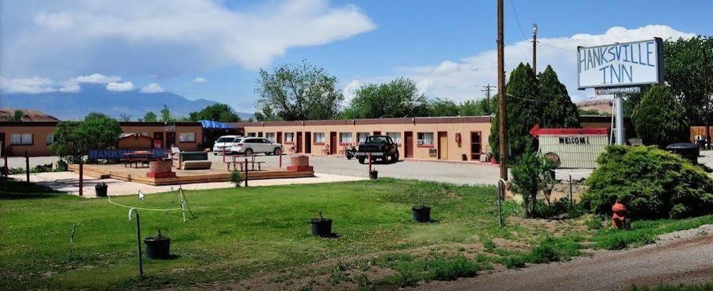 Oyo Hotel Hanksville, Ut ภายนอก รูปภาพ